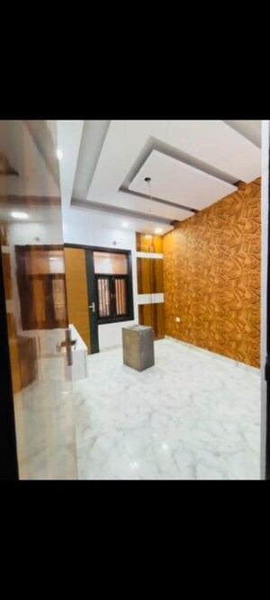 Bedroom in 3 BHK Builder Floor at Vipin Garden – for Sale