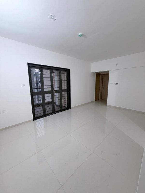 2 BHK Apartment For Rent in Kohinoor Courtyard One