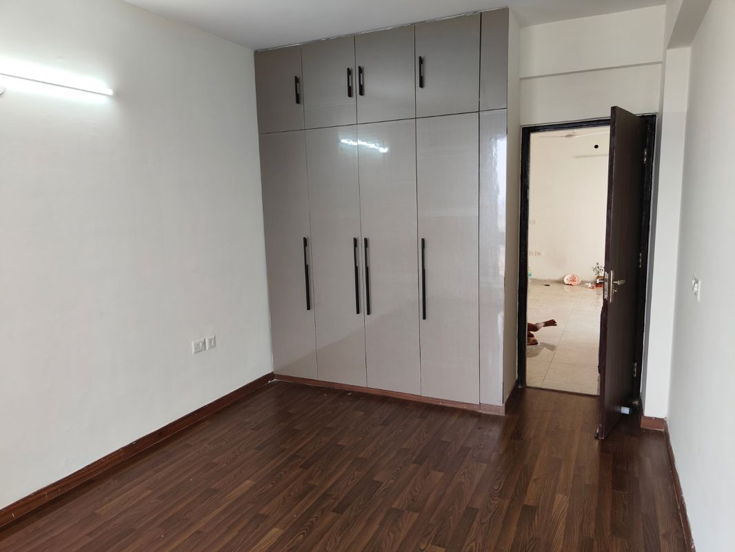 2 BHK Apartment For Rent in BPTP Discovery Park