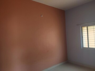 Room in 2 BHK Apartment at Phoolbagan – for Rent