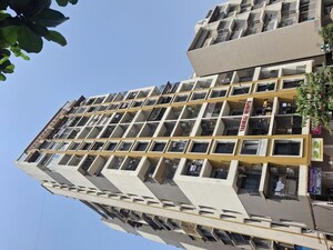 2 BHK Apartment For Rent in Rabale
