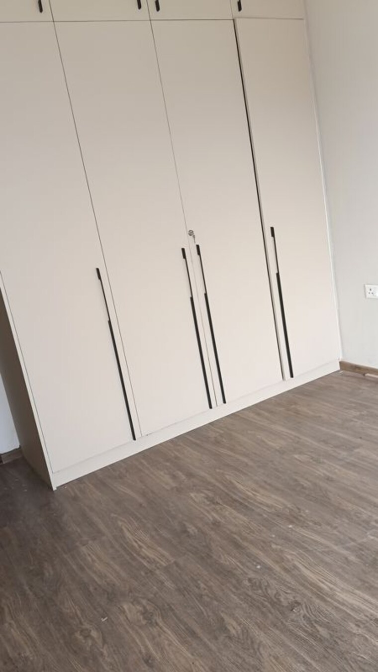 Room, the-center-court 3 Bedroom 1910 Sq.Ft. Apartment In Sector 88a Gurgaon 10130192