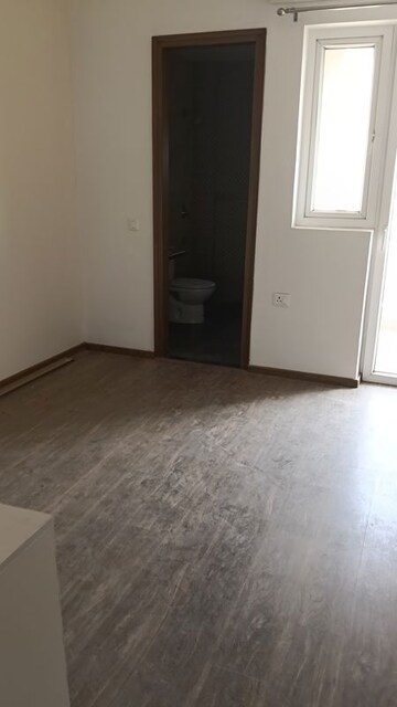 Room in 3 BHK Apartment at The Center Court, Sector 88a – for Rent