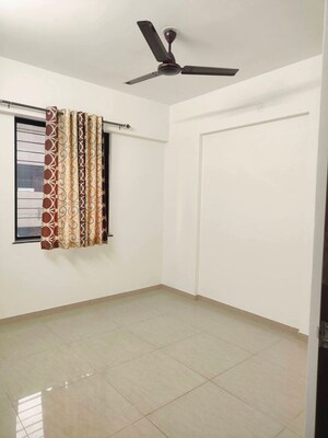 Room in 1 BHK Apartment at Blue Berry, Kharadi – for Rent