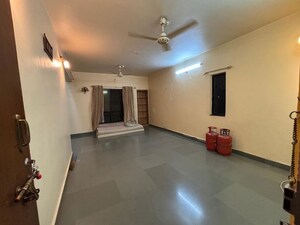 Room in 2 BHK Apartment at La Chapelle, Baner – for Rent