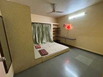 Furnished Amenities in 2 BHK Apartment at La Chapelle, Baner – for Rent