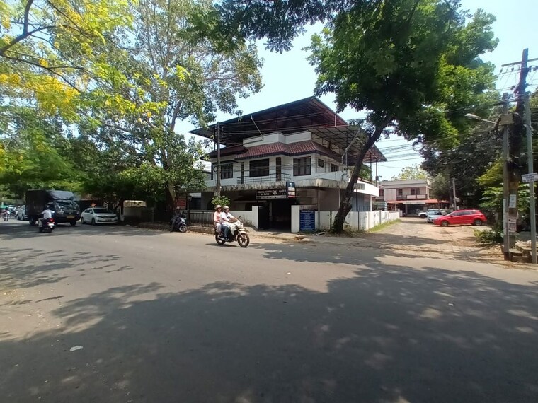 Exterior View, jawahar nagar Commercial Office Space 1200 Sq.Ft. In Jawahar Nagar Kochi 10130210