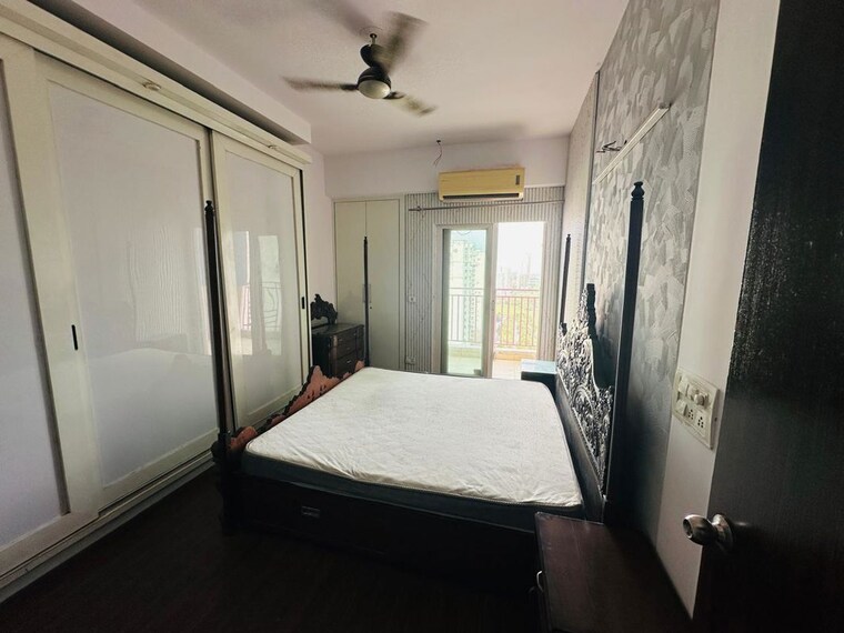 Bedroom, mahagun-moderne 3 Bedroom 1550 Sq.Ft. Apartment In Sector 78 Noida 10130230