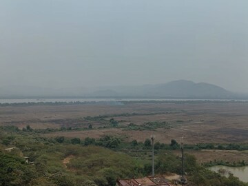 Plot Area in 2 BHK Builder Floor at Waghbil – for Rent