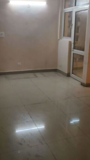 2 BHK Apartment For Rent in Supertech Ecovillage II, Sector 16b Greater Noida