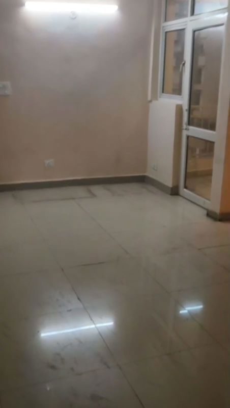 2 BHK Apartment For Rent in Supertech Ecovillage II