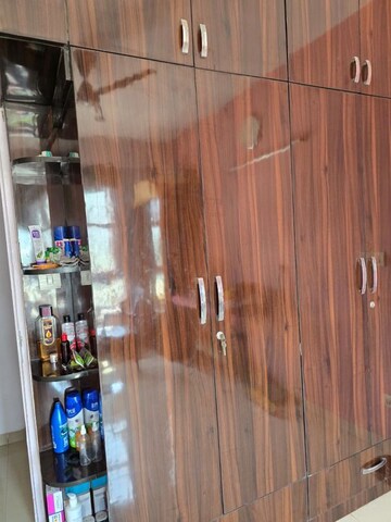 Furnished Amenities in 3 BHK Apartment at Tulip White, Sector 69 – for Rent