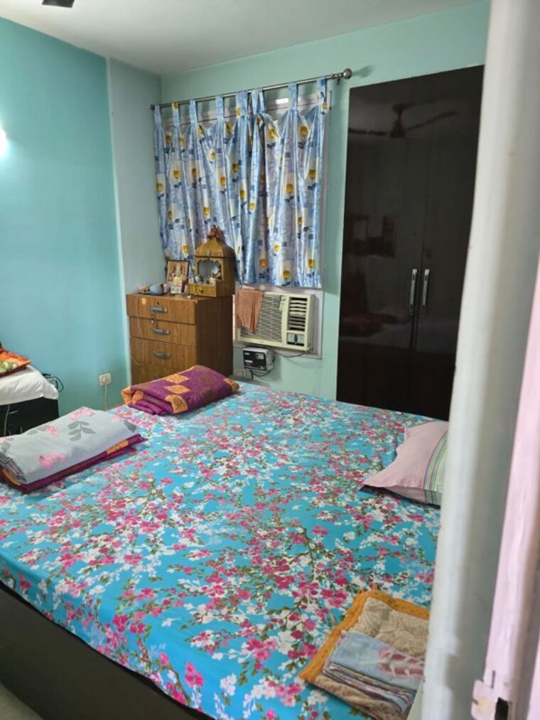 Bedroom, tulip-white 3 Bedroom 1326 Sq.Ft. Apartment In Sector 69 Gurgaon 10130268