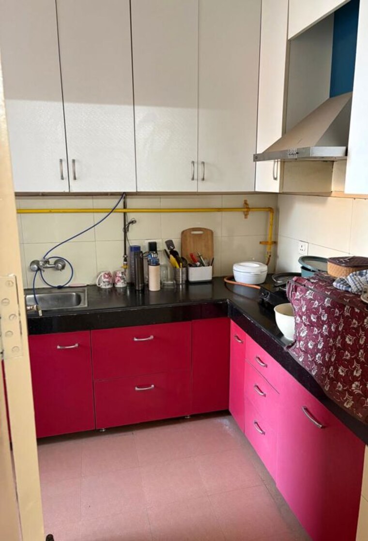 Kitchen, pioneer-park-phase-1 2 Bedroom 1300 Sq.Ft. Apartment In Sector 61 Gurgaon 10130272