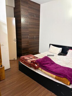 2 BHK + Study Room Apartment For Rent in Pioneer Park Phase 1