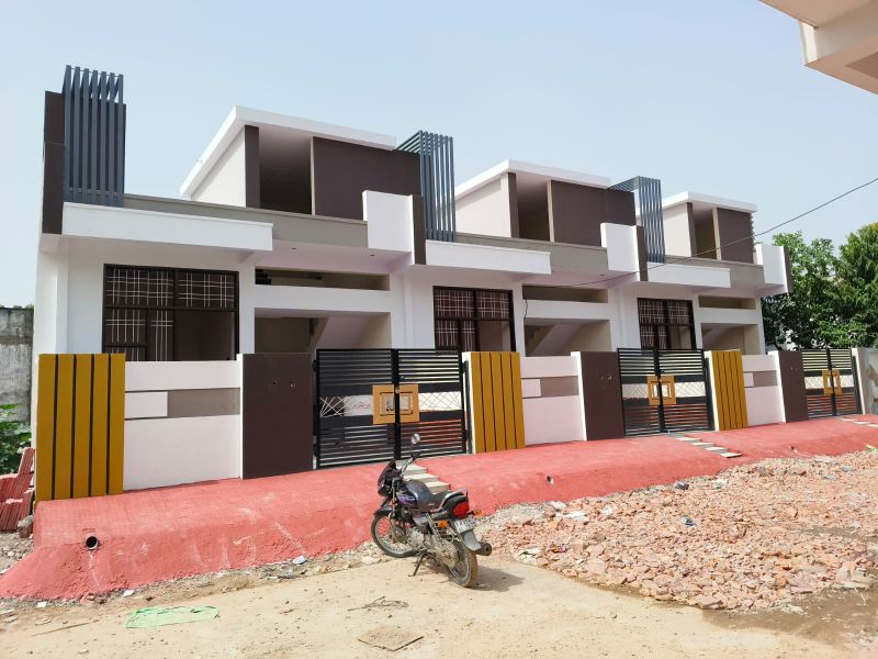 3 BHK + Extra Room Villa For Sale in Agra Road