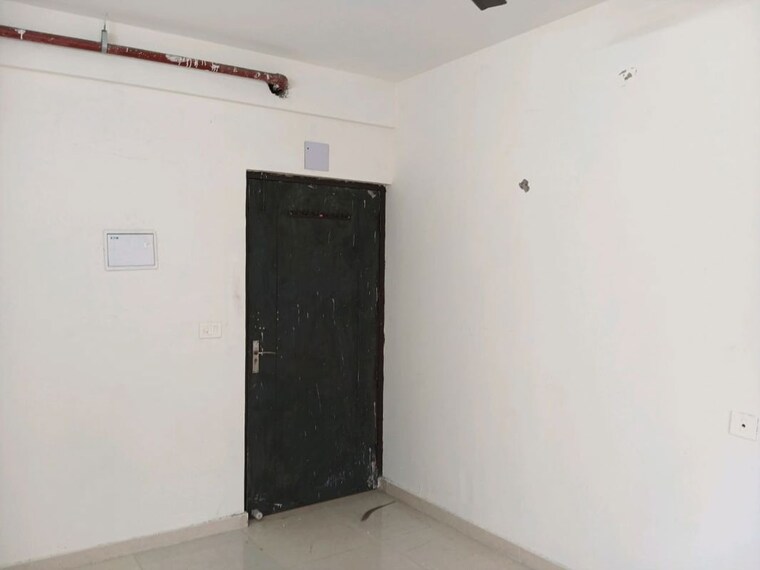 Room, signature-the-millennia-3 2 Bedroom 900 Sq.Ft. Apartment In Sector 37d Gurgaon 10130278