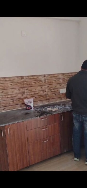 Furnished Amenities in 2.5 BHK Apartment at Amrapali Terrace Homes, Tech Zone 4 Greater Noida – for Sale