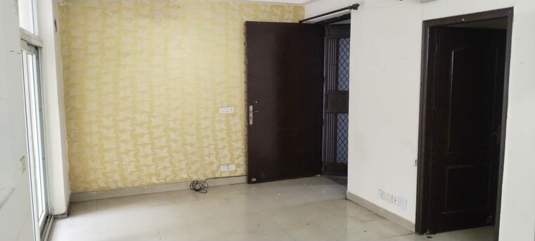 Room, amrapali-silicon-city 2.5 Bedroom 1180 Sq.Ft. Apartment In Sector 76 Noida 10130306