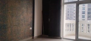 Building Lobby in 2.5 BHK Apartment at Amrapali Silicon City, Sector 76 – for Sale