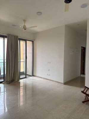 Room in 3 BHK Apartment at Piramal Mahalaxmi, Mahalaxmi – for Rent