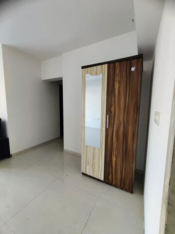2 BHK Builder Floor For Rent in Rosa Royale, Ghodbunder Road