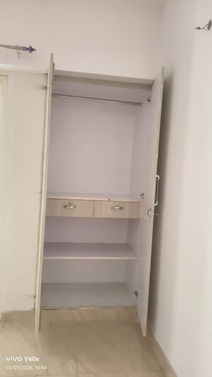 Furnished Amenities in 2 BHK Apartment at Gaur City 7th Avenue, Sector 4 Greater Noida – for Rent