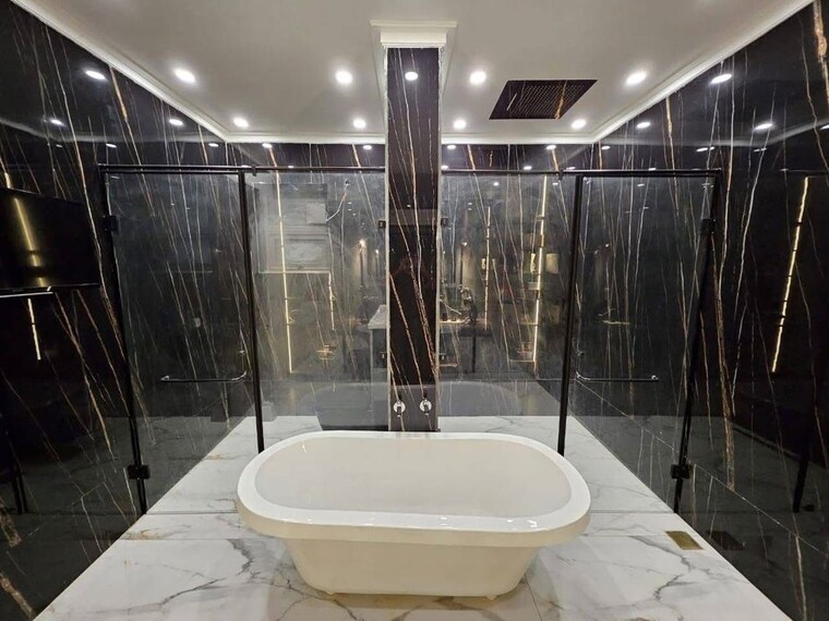 Bathroom, bptp-floors 4 Bedroom 2900 Sq.Ft. Apartment In Sector 70 Gurgaon 10130320