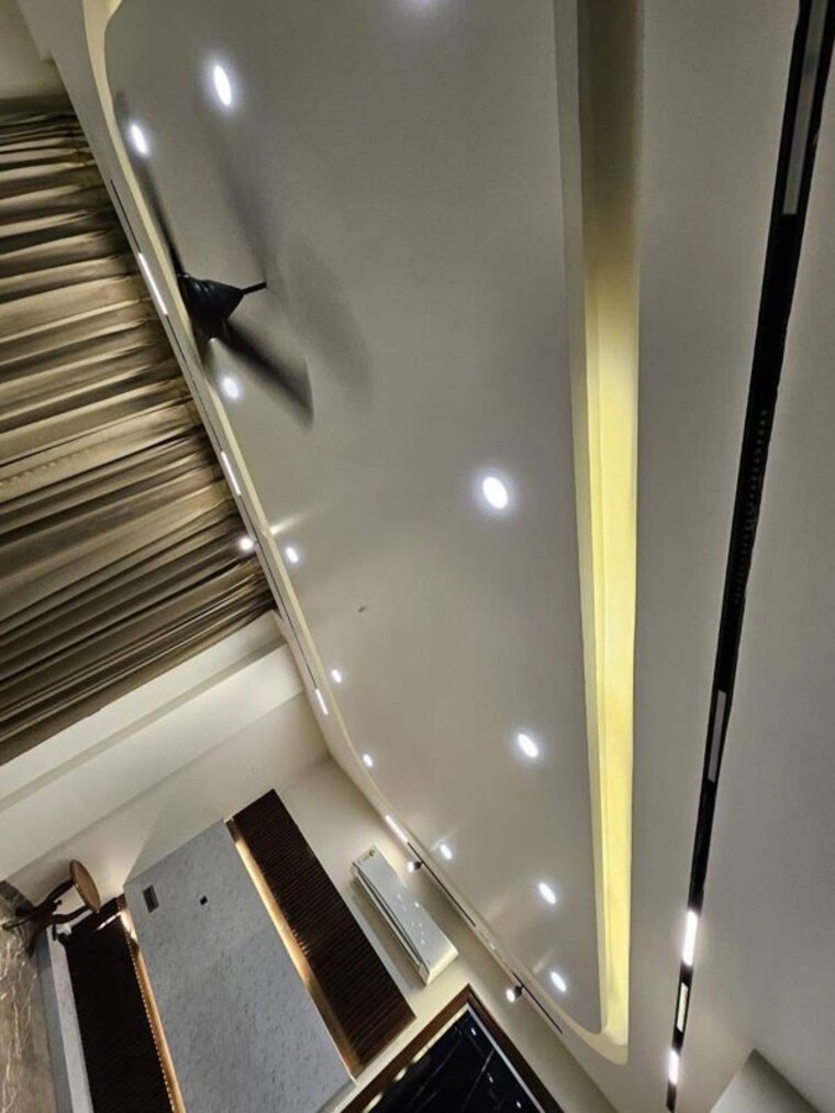 undefined, bptp-floors 4 Bedroom 2900 Sq.Ft. Apartment In Sector 70 Gurgaon 10130320