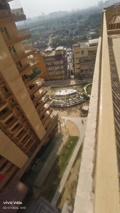 3 BHK Apartment For Rent in Gaur City 7th Avenue
