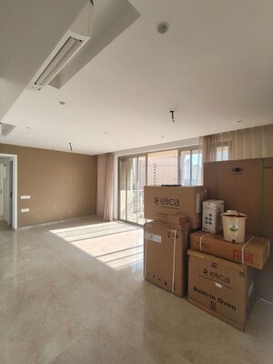 Living Room in 3 BHK Builder Floor at Vijay Nagar – for Rent