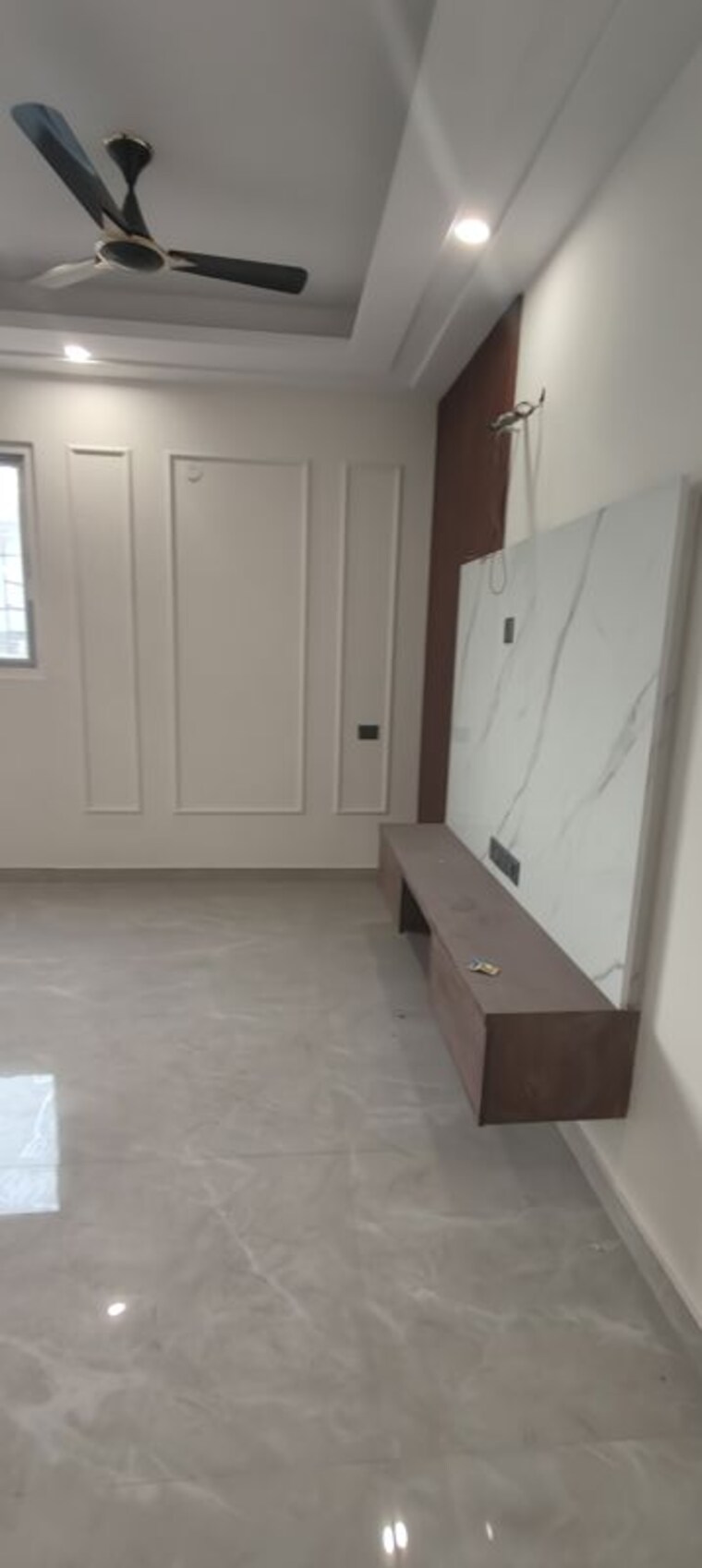 Kitchen, ansal-api-versalia-2 3 Bedroom 1500 Sq.Ft. Apartment In Sector 67a Gurgaon 10130367