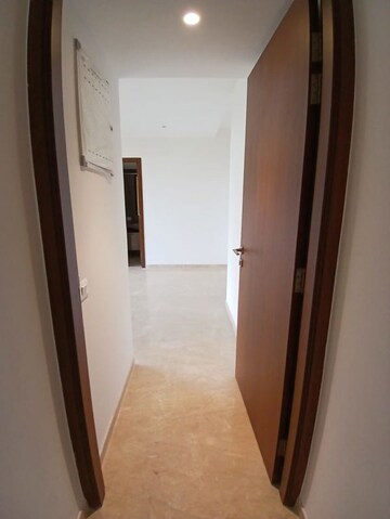 Building Lobby in 3 BHK Builder Floor at Vijay Nagar – for Rent