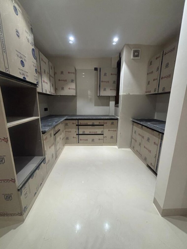 Kitchen, saket 4 Bedroom 1800 Sq.Ft. Builder Floor In Saket Delhi 10130153