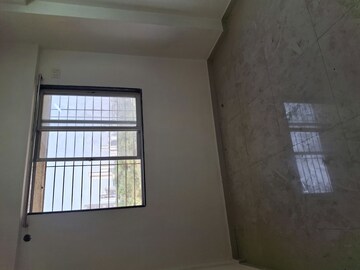 Master Bedroom in 2 BHK Apartment at Ghansoli – for Rent