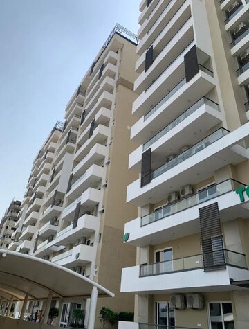 3 BHK Apartment – Exterior View View at Maya Green Lotus Utsav, International Airport Road - for Rent