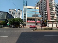 Showroom For Rent in Kaloor