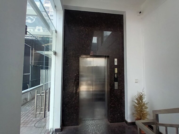 undefined, kaloor Commercial Showroom 2200 Sq.Ft. In Kaloor Kochi 10130407