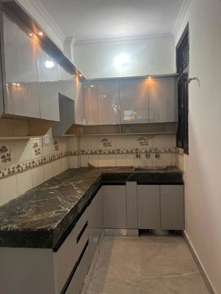 Kitchen, vasundhara sector 3 2 Bedroom 80 Sq.Yd. Builder Floor In Vasundhara Sector 3 Ghaziabad 10130414