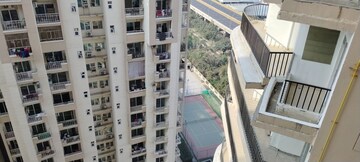 3 BHK Apartment – Exterior View View at Amrapali Heartbeat City, Sector 107 - for Rent