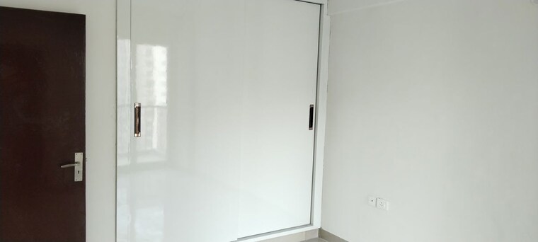 Room, amrapali-heartbeat-city 3 Bedroom 1575 Sq.Ft. Apartment In Sector 107 Noida 10130416