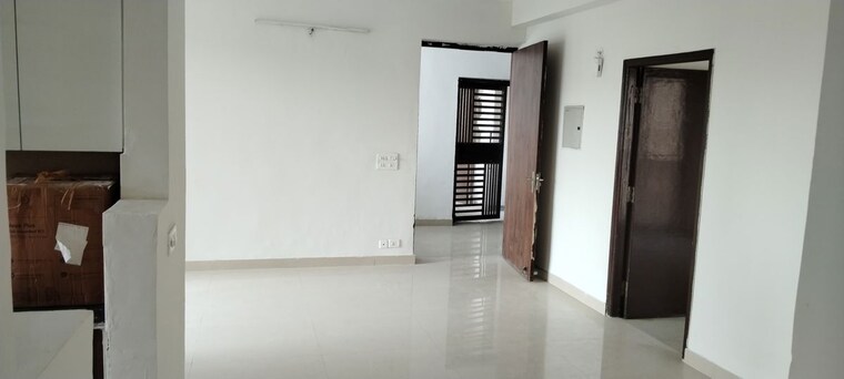 Room, amrapali-heartbeat-city 3 Bedroom 1575 Sq.Ft. Apartment In Sector 107 Noida 10130416