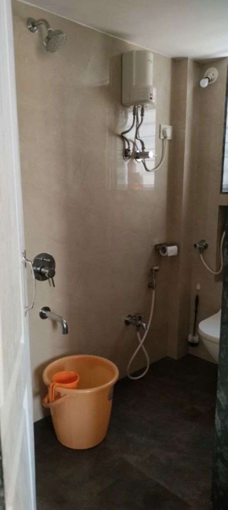 Bathroom, vasant vihar 1 Bedroom 460 Sq.Ft. Apartment In Vasant Vihar Mumbai 10130417