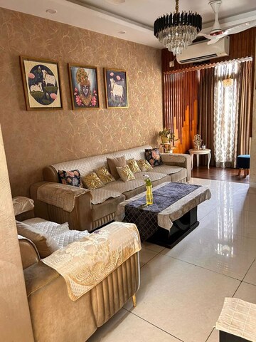 Living Room in 4 BHK Apartment at Supertech Cape Town, Sector 74 – for Rent