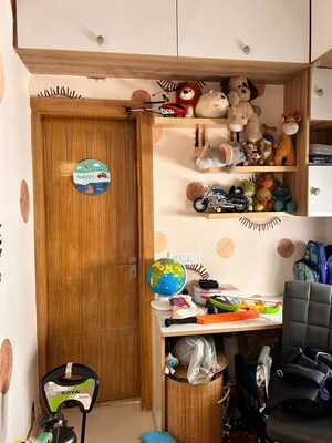 Furnished Amenities in 4 BHK Apartment at Supertech Cape Town, Sector 74 – for Rent