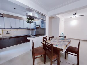 Team Area in 3 BHK Apartment at Amrapali Vaishali, Vaishali Sector 3 – for Rent