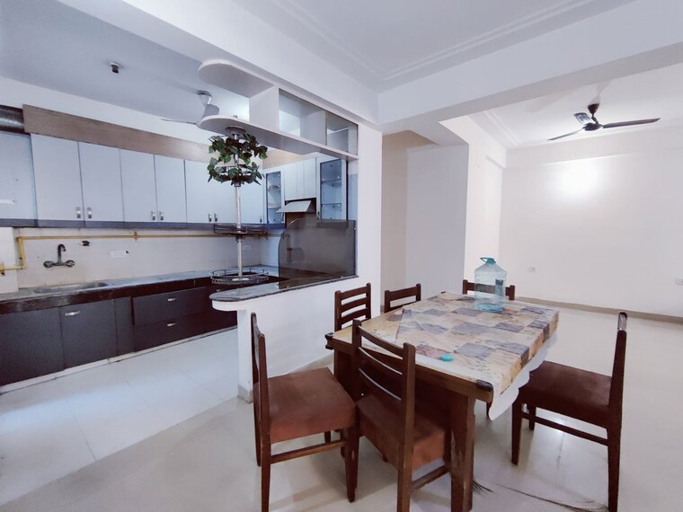 Team Area, amrapali-vaishali 3 Bedroom 1850 Sq.Ft. Apartment In Vaishali Sector 3 Ghaziabad 10130409