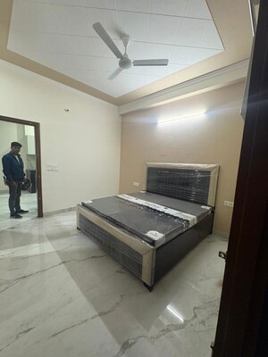 Bedroom in 1 BHK Builder Floor at Sector 47 – for Rent