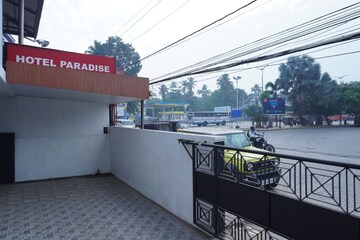  Shop – Exterior View View at Vyttila - for Rent