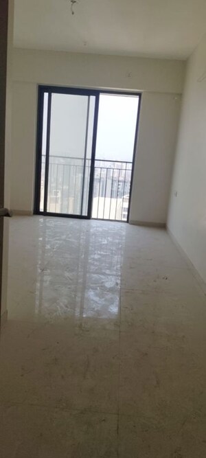 Room in 3 BHK Apartment at Rustomjee Summit, Borivali East – for Sale
